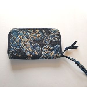 Vera Bradley Wristlet/Wallet